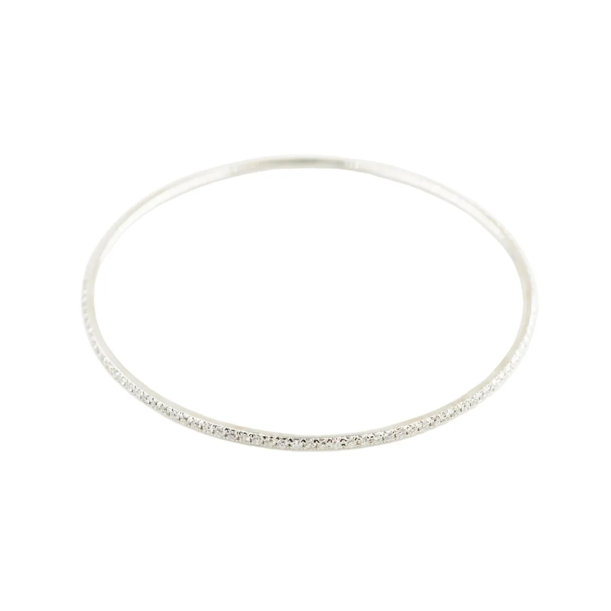 Three bangle bracelets in white gold, yellow gold, rose gold, and diamonds - Image 5