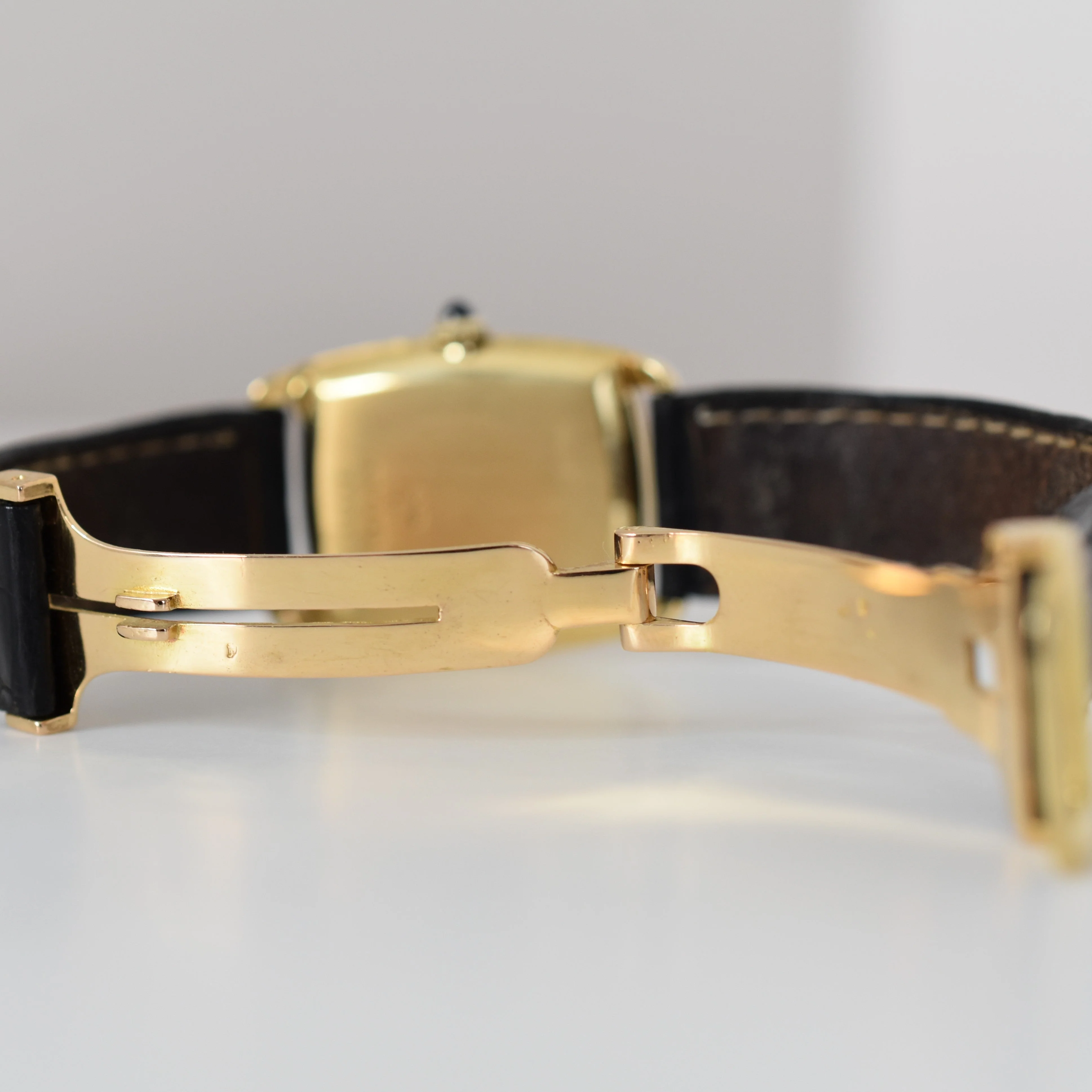 Watch BAUME & MERCIER for VAN CLEEF & ARPELS in yellow gold, leather and sapphire - Image 5